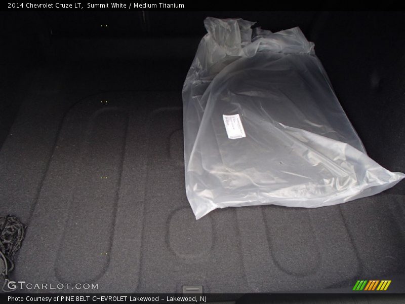 Summit White / Medium Titanium 2014 Chevrolet Cruze LT