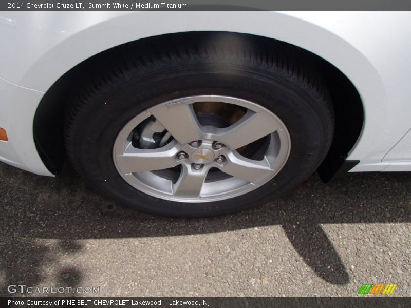 Summit White / Medium Titanium 2014 Chevrolet Cruze LT
