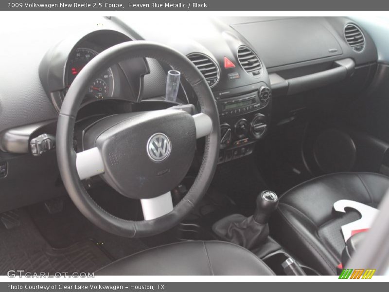 Heaven Blue Metallic / Black 2009 Volkswagen New Beetle 2.5 Coupe