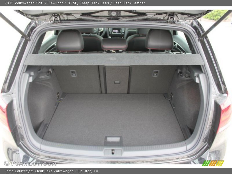  2015 Golf GTI 4-Door 2.0T SE Trunk