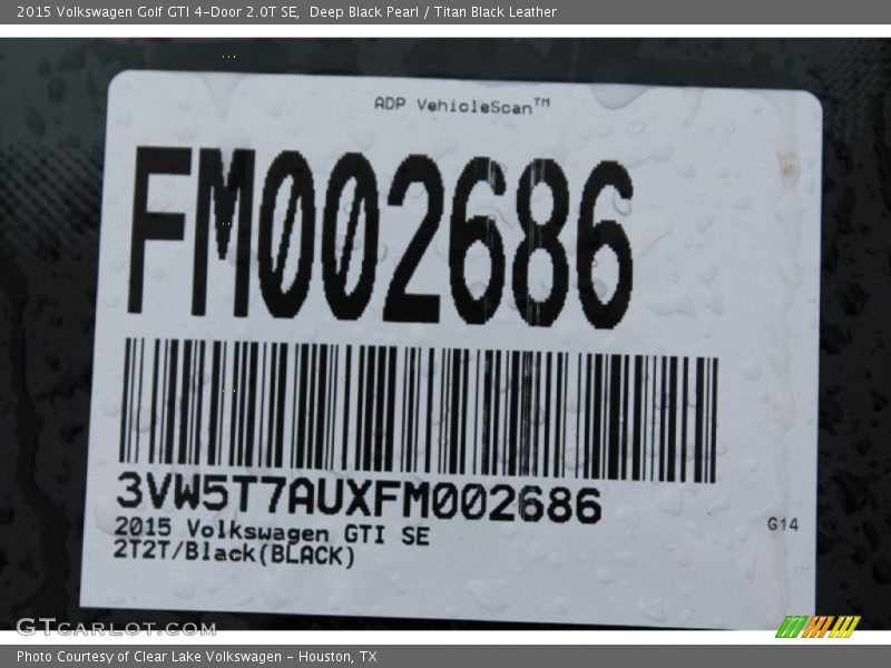 Deep Black Pearl / Titan Black Leather 2015 Volkswagen Golf GTI 4-Door 2.0T SE