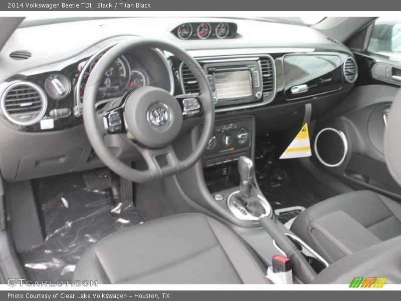 Black / Titan Black 2014 Volkswagen Beetle TDI