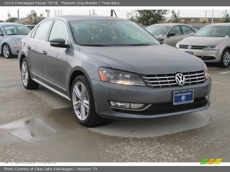 Platinum Gray Metallic / Titan Black 2014 Volkswagen Passat TDI SE