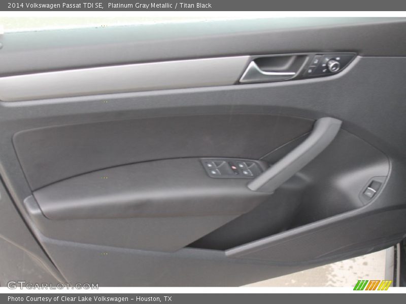 Platinum Gray Metallic / Titan Black 2014 Volkswagen Passat TDI SE