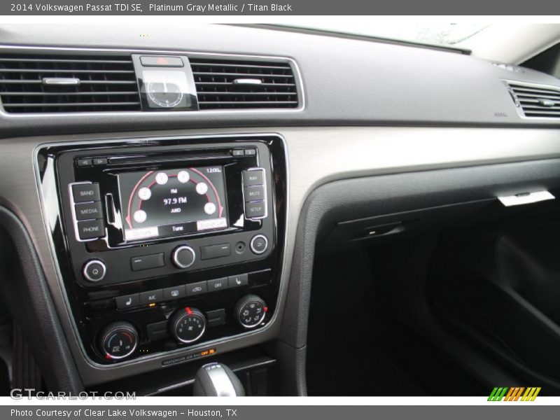 Platinum Gray Metallic / Titan Black 2014 Volkswagen Passat TDI SE