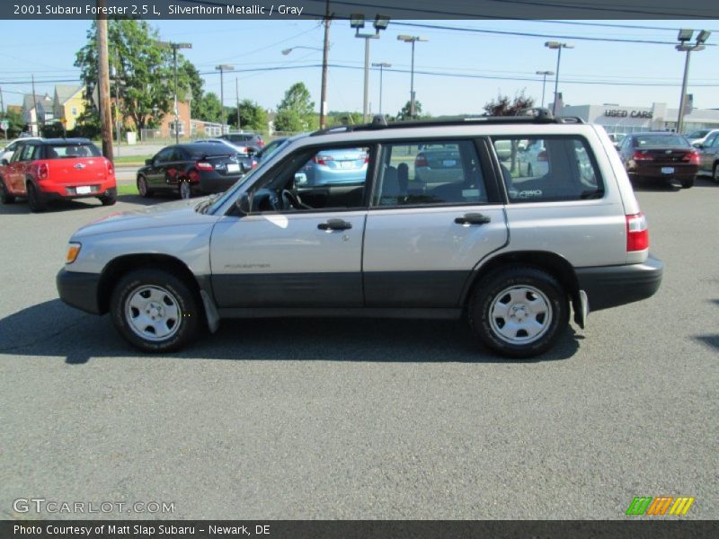 Silverthorn Metallic / Gray 2001 Subaru Forester 2.5 L