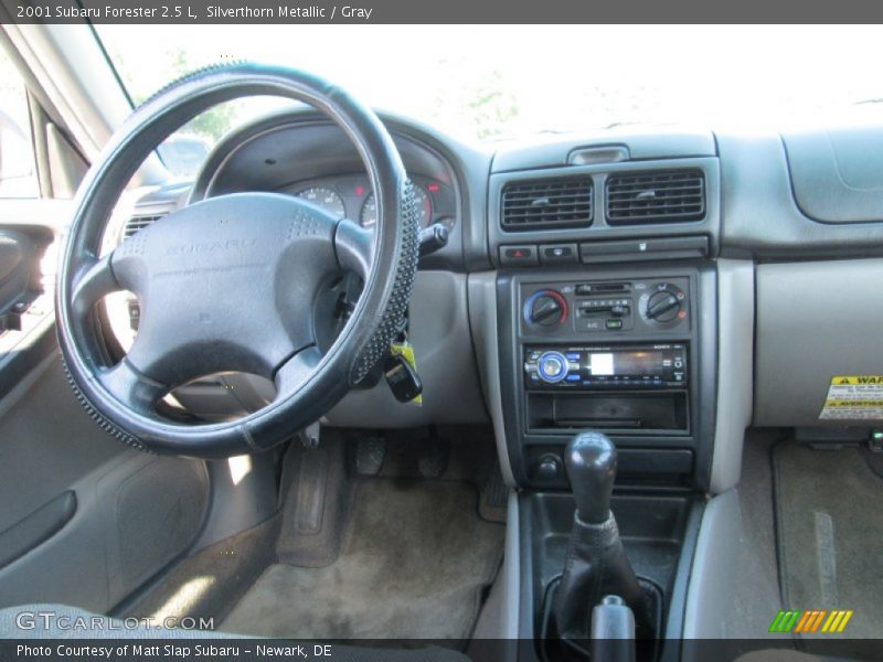 Silverthorn Metallic / Gray 2001 Subaru Forester 2.5 L