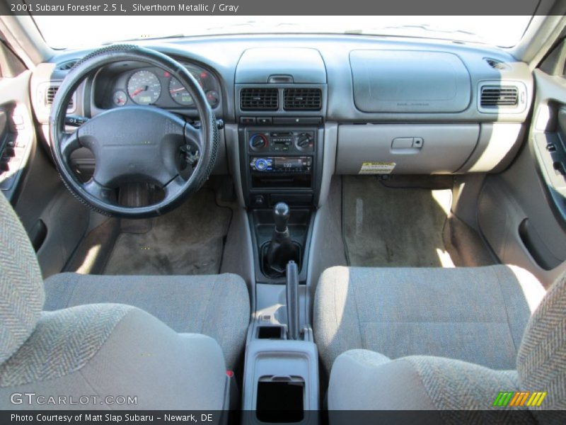 Silverthorn Metallic / Gray 2001 Subaru Forester 2.5 L