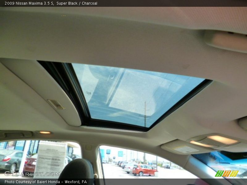 Super Black / Charcoal 2009 Nissan Maxima 3.5 S