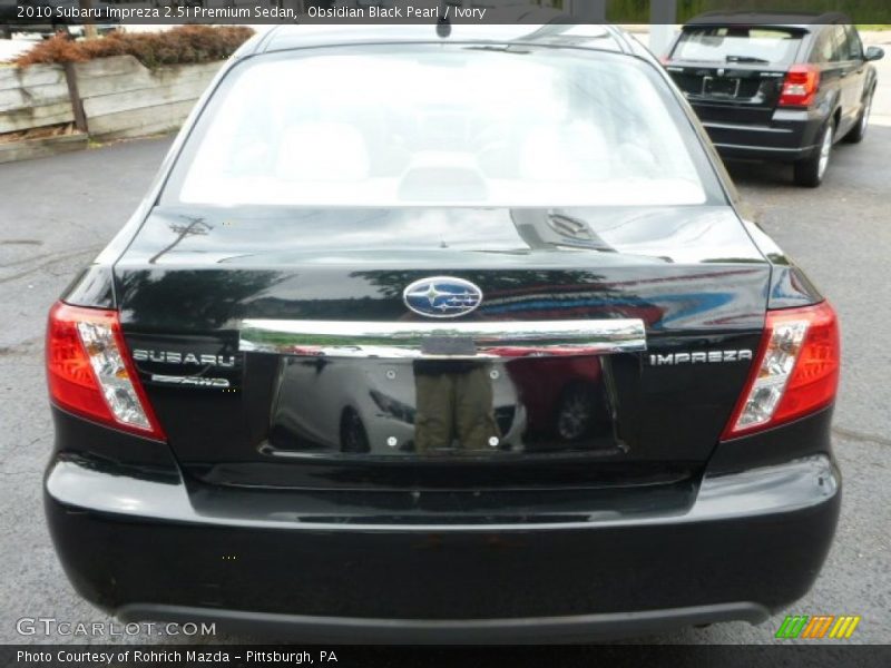 Obsidian Black Pearl / Ivory 2010 Subaru Impreza 2.5i Premium Sedan
