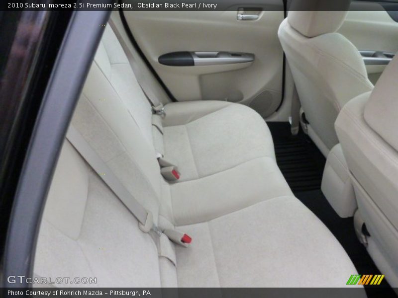 Obsidian Black Pearl / Ivory 2010 Subaru Impreza 2.5i Premium Sedan