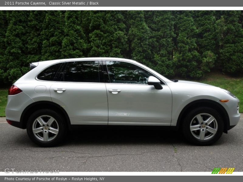 Classic Silver Metallic / Black 2011 Porsche Cayenne