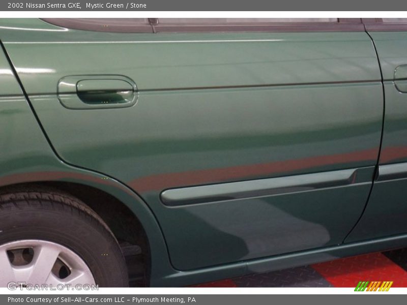 Mystic Green / Stone 2002 Nissan Sentra GXE