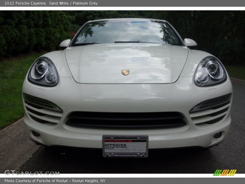 Sand White / Platinum Grey 2012 Porsche Cayenne