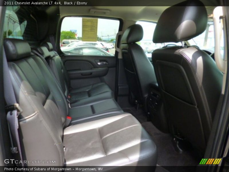 Black / Ebony 2011 Chevrolet Avalanche LT 4x4