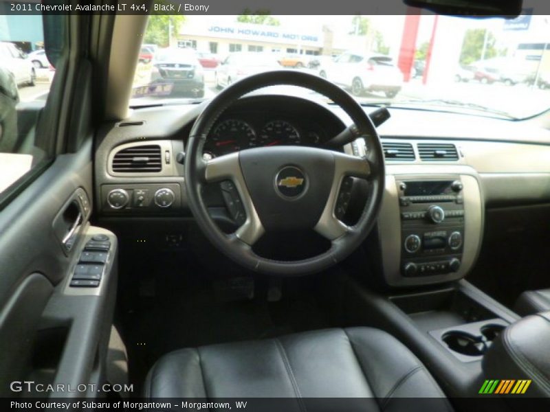 Black / Ebony 2011 Chevrolet Avalanche LT 4x4
