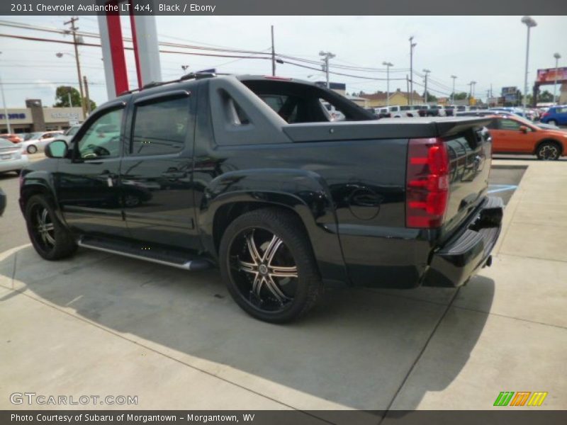 Black / Ebony 2011 Chevrolet Avalanche LT 4x4