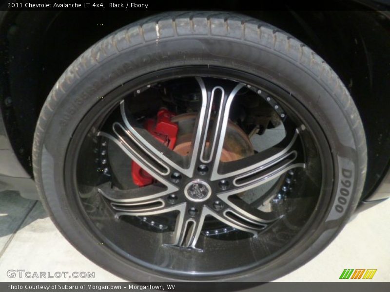 Black / Ebony 2011 Chevrolet Avalanche LT 4x4