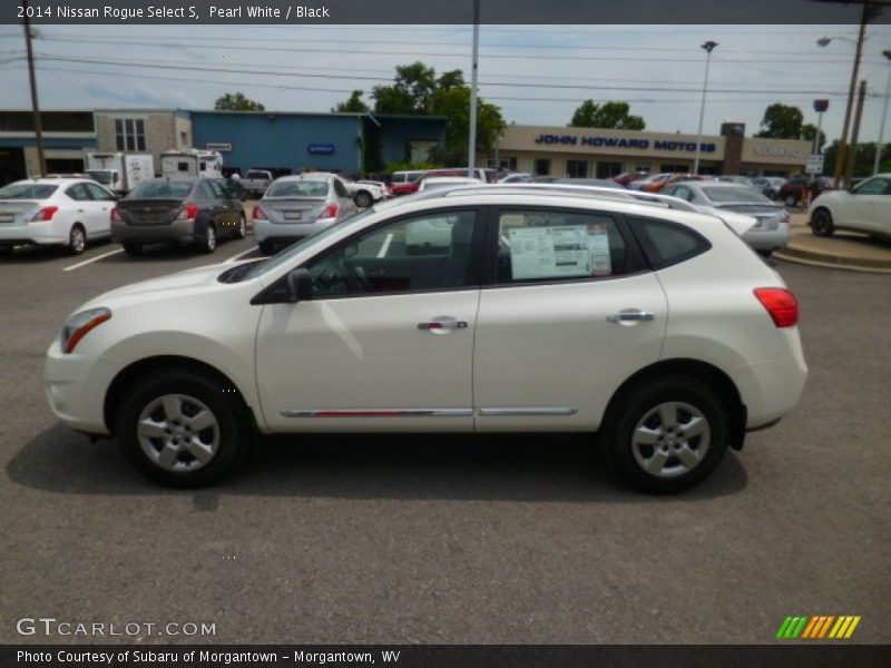 Pearl White / Black 2014 Nissan Rogue Select S