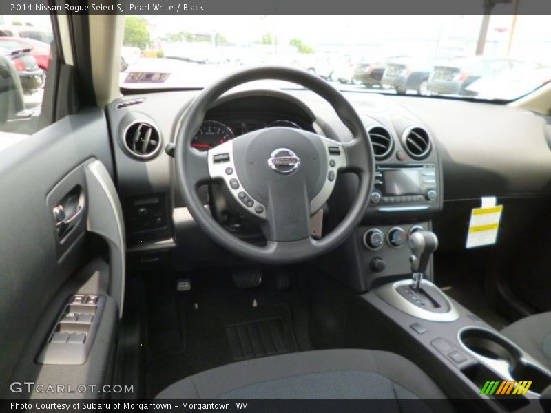 Pearl White / Black 2014 Nissan Rogue Select S