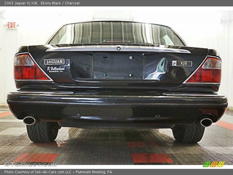 Ebony Black / Charcoal 2003 Jaguar XJ XJ8