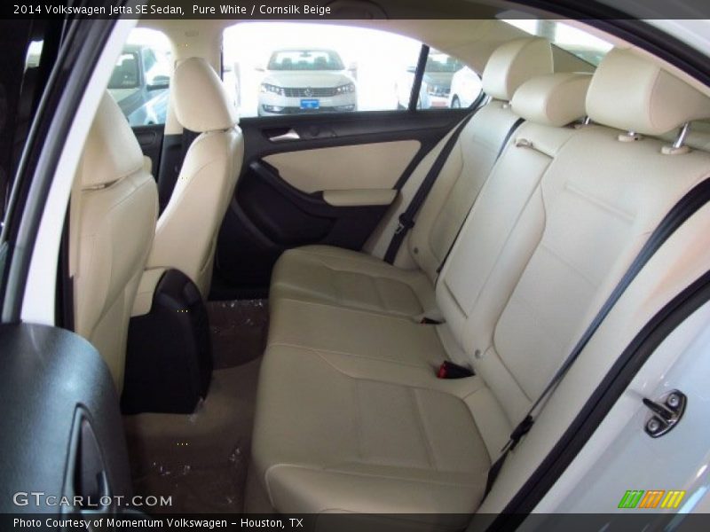 Pure White / Cornsilk Beige 2014 Volkswagen Jetta SE Sedan