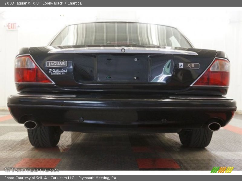 Ebony Black / Charcoal 2003 Jaguar XJ XJ8