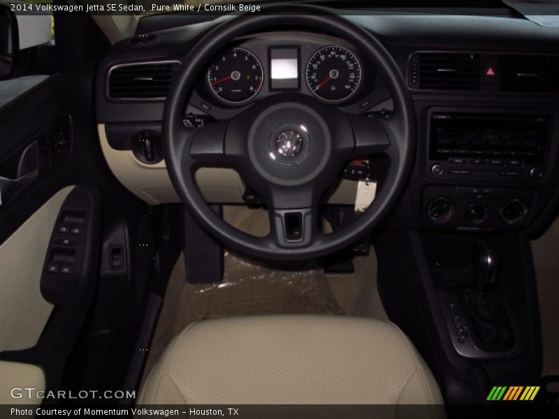 Pure White / Cornsilk Beige 2014 Volkswagen Jetta SE Sedan