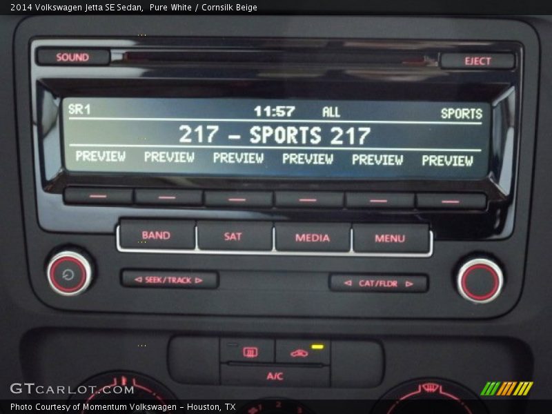 Pure White / Cornsilk Beige 2014 Volkswagen Jetta SE Sedan