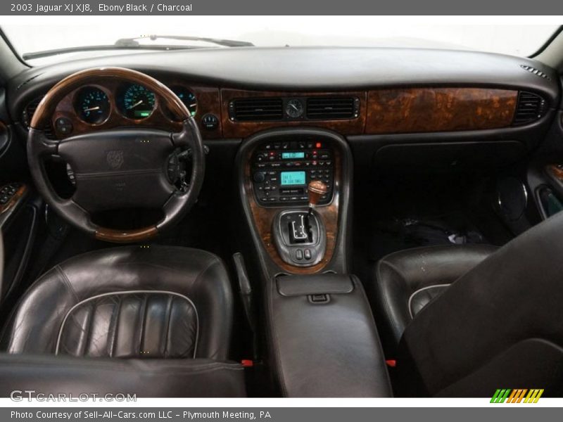 Ebony Black / Charcoal 2003 Jaguar XJ XJ8