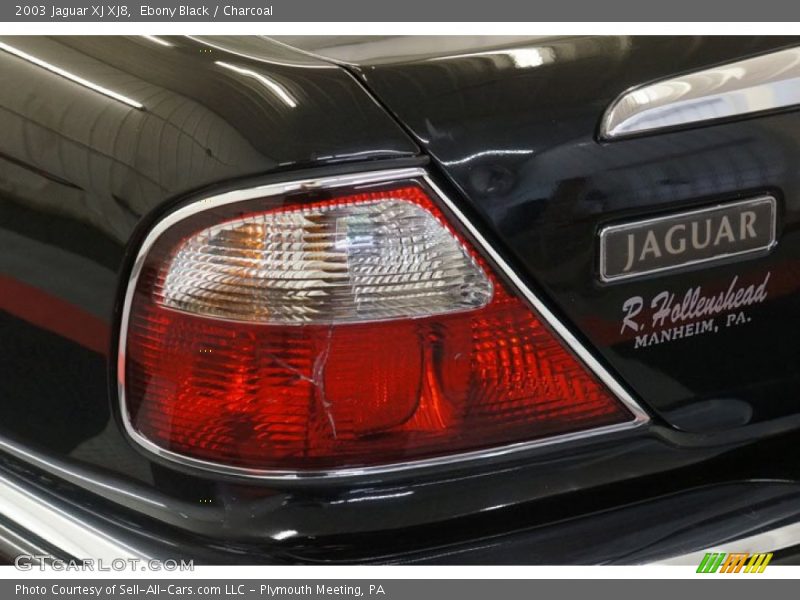Ebony Black / Charcoal 2003 Jaguar XJ XJ8