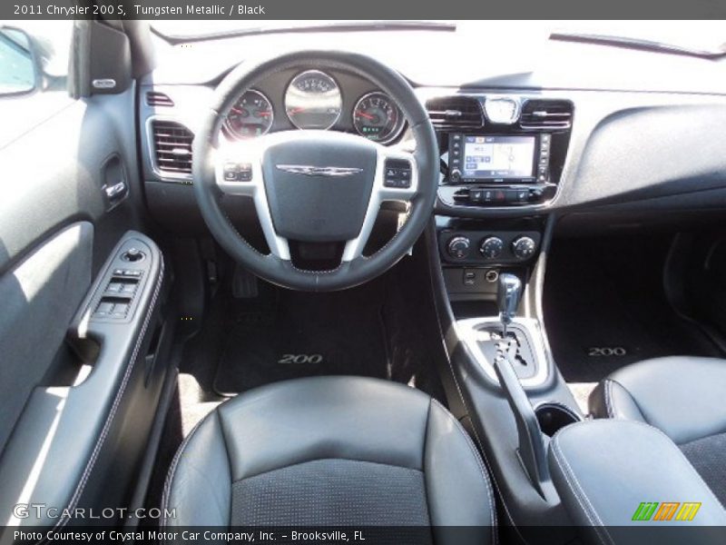 Tungsten Metallic / Black 2011 Chrysler 200 S