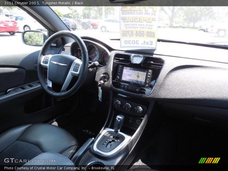 Tungsten Metallic / Black 2011 Chrysler 200 S