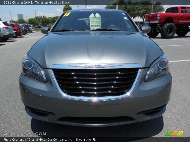 Tungsten Metallic / Black 2011 Chrysler 200 S