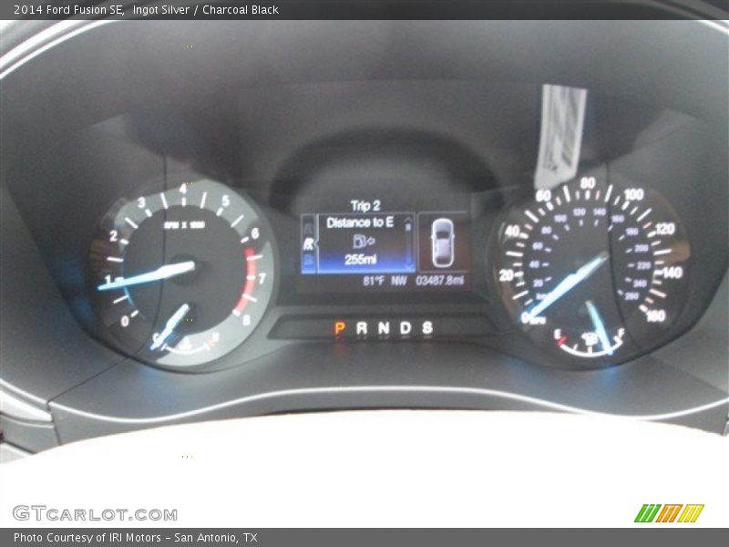 Ingot Silver / Charcoal Black 2014 Ford Fusion SE