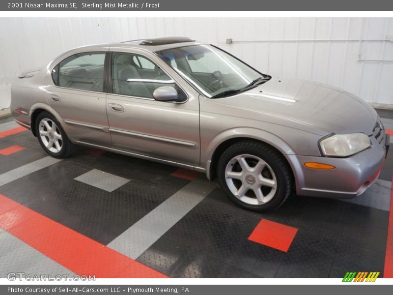 Sterling Mist Metallic / Frost 2001 Nissan Maxima SE