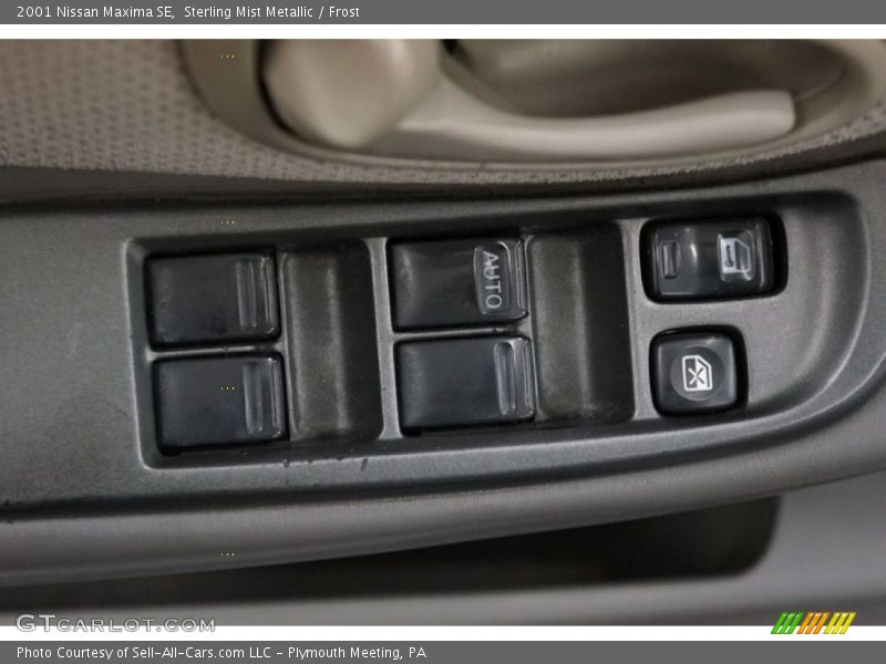 Sterling Mist Metallic / Frost 2001 Nissan Maxima SE