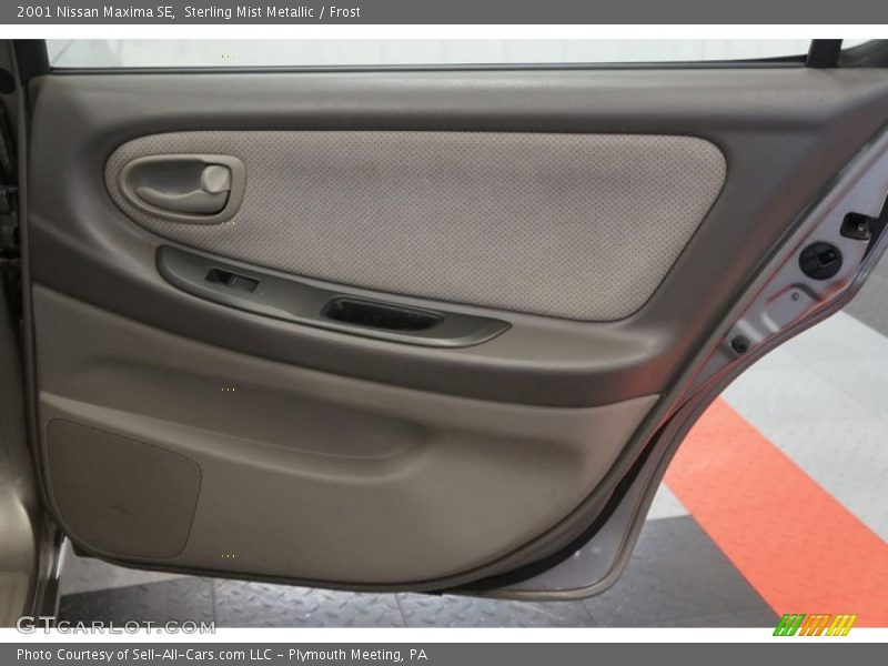Sterling Mist Metallic / Frost 2001 Nissan Maxima SE