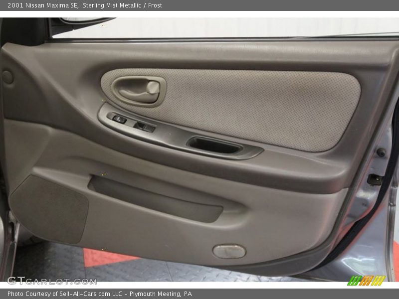 Sterling Mist Metallic / Frost 2001 Nissan Maxima SE