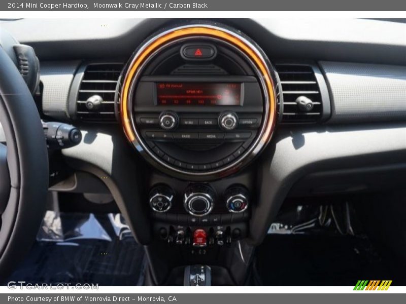 Moonwalk Gray Metallic / Carbon Black 2014 Mini Cooper Hardtop