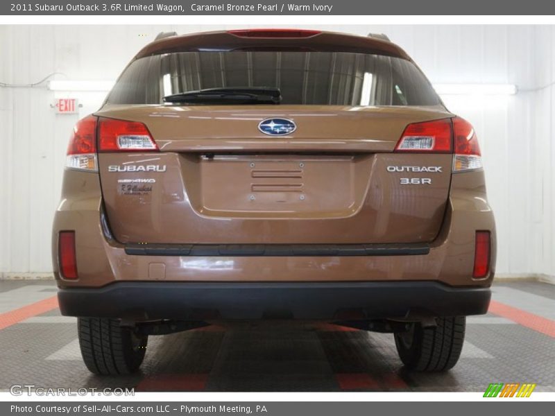 Caramel Bronze Pearl / Warm Ivory 2011 Subaru Outback 3.6R Limited Wagon