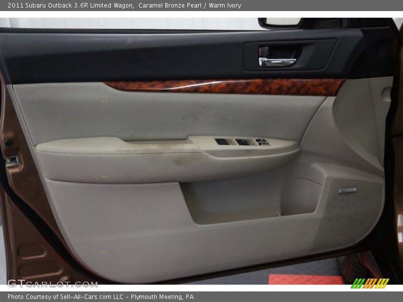 Caramel Bronze Pearl / Warm Ivory 2011 Subaru Outback 3.6R Limited Wagon