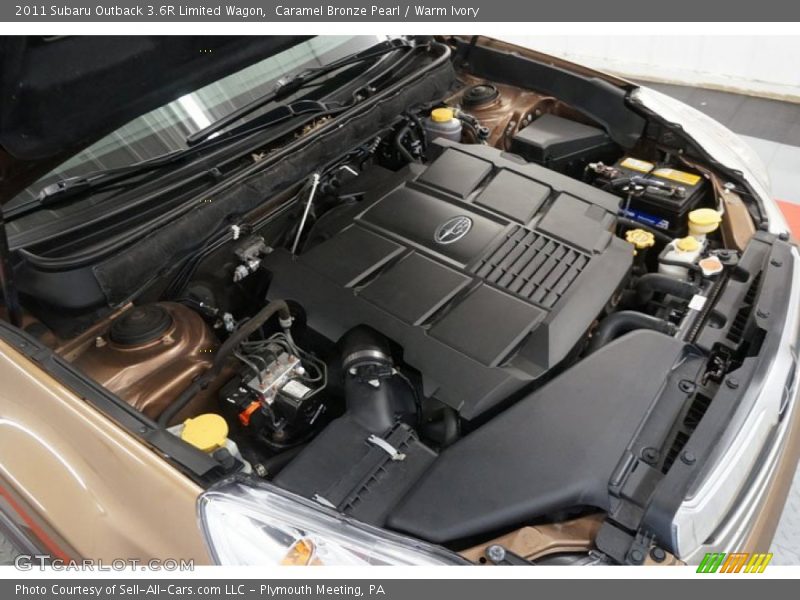 Caramel Bronze Pearl / Warm Ivory 2011 Subaru Outback 3.6R Limited Wagon