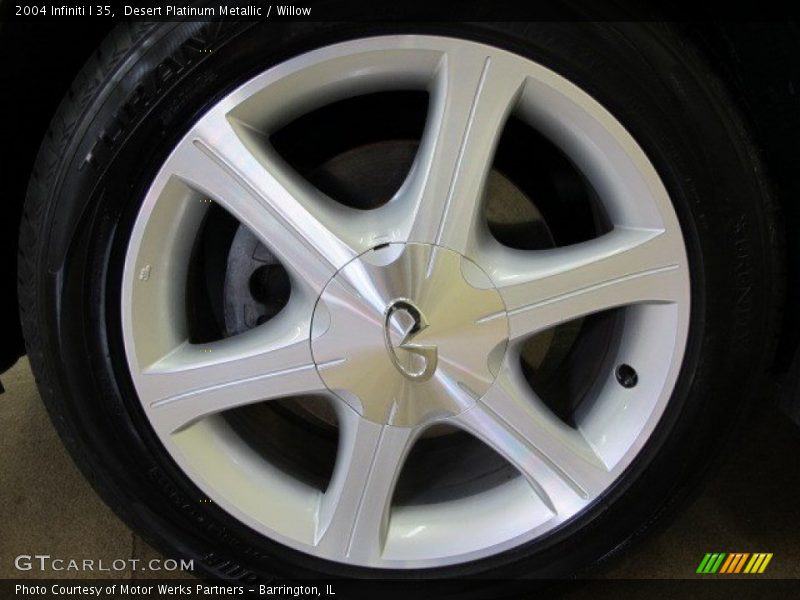 Desert Platinum Metallic / Willow 2004 Infiniti I 35