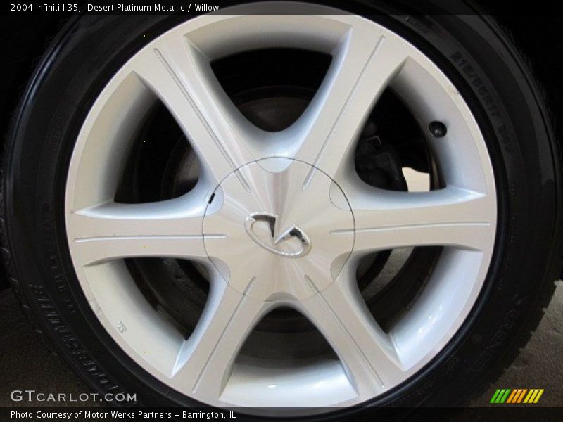 Desert Platinum Metallic / Willow 2004 Infiniti I 35