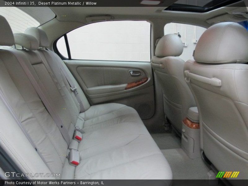 Desert Platinum Metallic / Willow 2004 Infiniti I 35