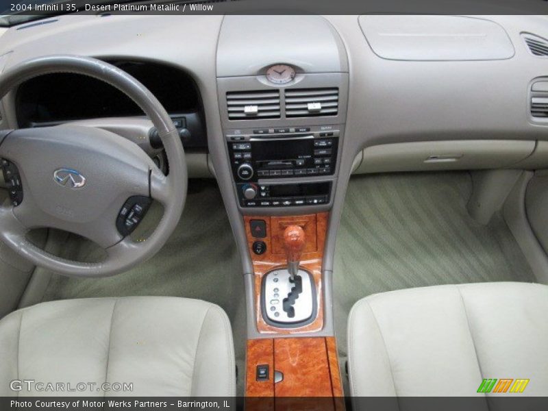 Desert Platinum Metallic / Willow 2004 Infiniti I 35