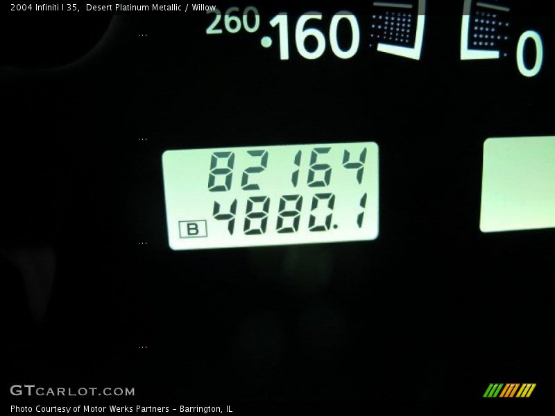 Desert Platinum Metallic / Willow 2004 Infiniti I 35