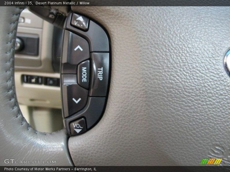 Desert Platinum Metallic / Willow 2004 Infiniti I 35