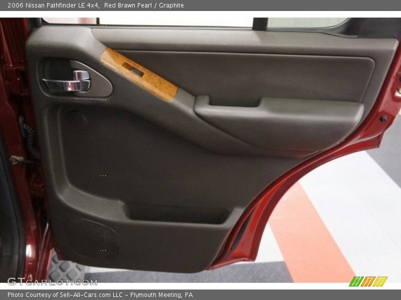 Red Brawn Pearl / Graphite 2006 Nissan Pathfinder LE 4x4